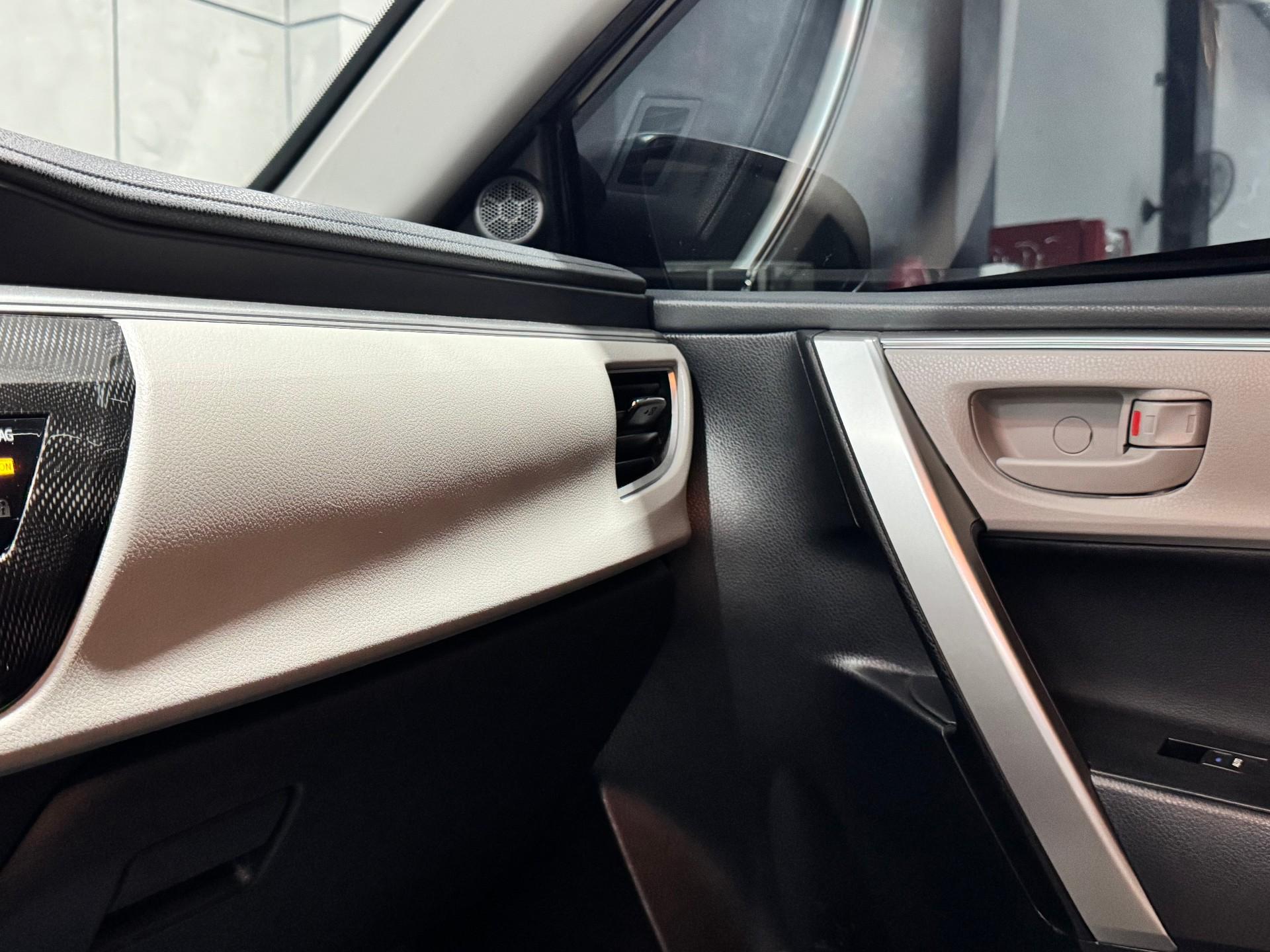 Foto numero 12 do veiculo Toyota Corolla XEi 2.0 Flex 16V Aut.  - Preta - 2015/2016