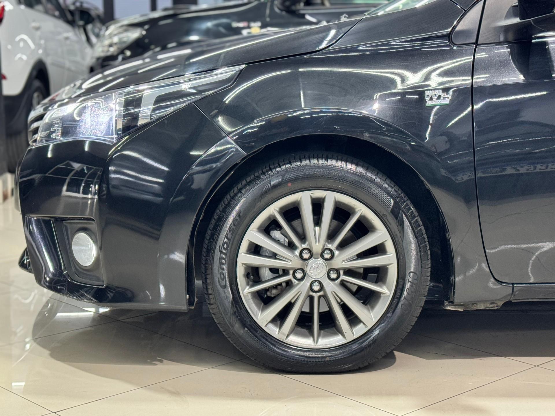 Foto numero 5 do veiculo Toyota Corolla XEi 2.0 Flex 16V Aut.  - Preta - 2015/2016