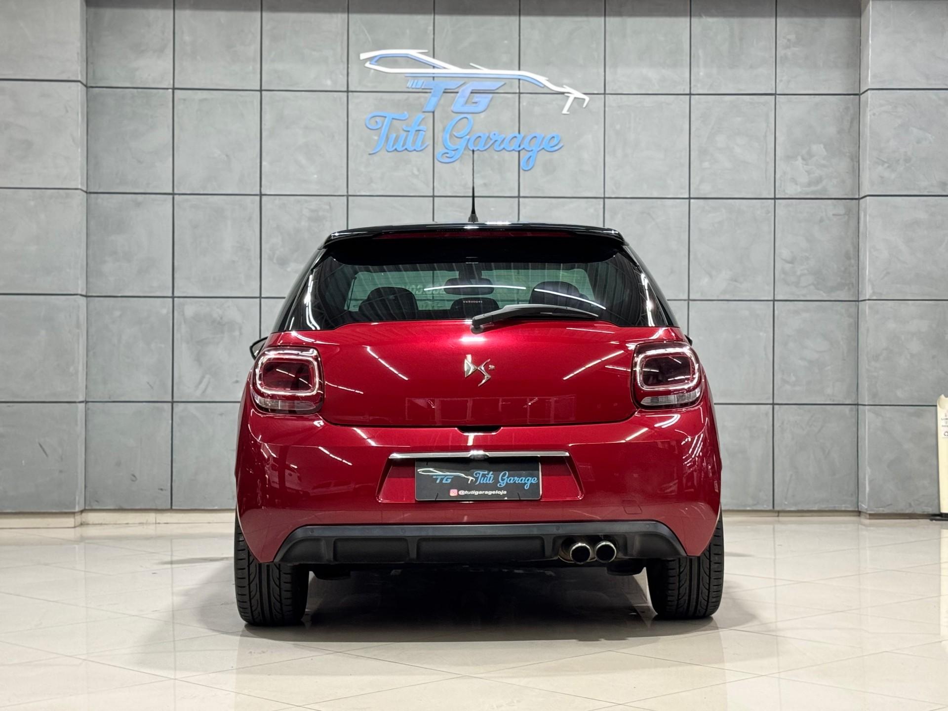 Foto numero 3 do veiculo Citroën DS3 Sport Chic 1.6 TB 16V 3p Mec.  - Vermelha - 2015/2016