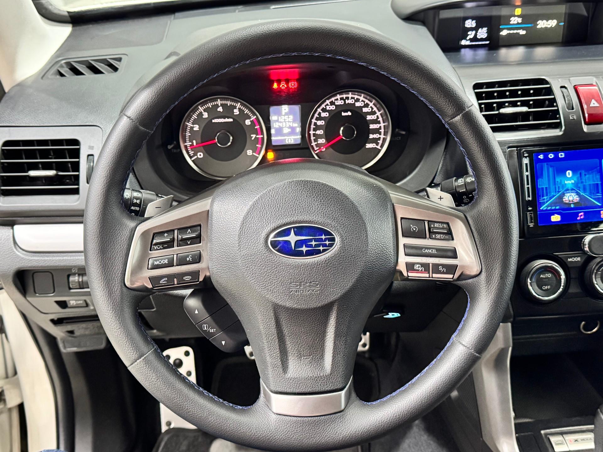Foto numero 10 do veiculo Subaru Forester XT 2.0 16V 4x4 Turbo Aut.  - Branca - 2013/2014