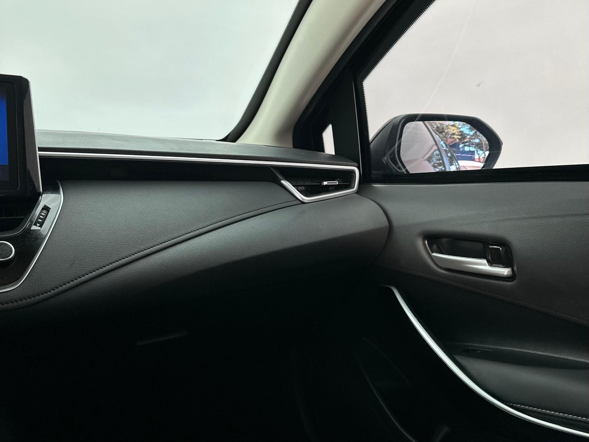 Toyota Corolla XEI 20 2024