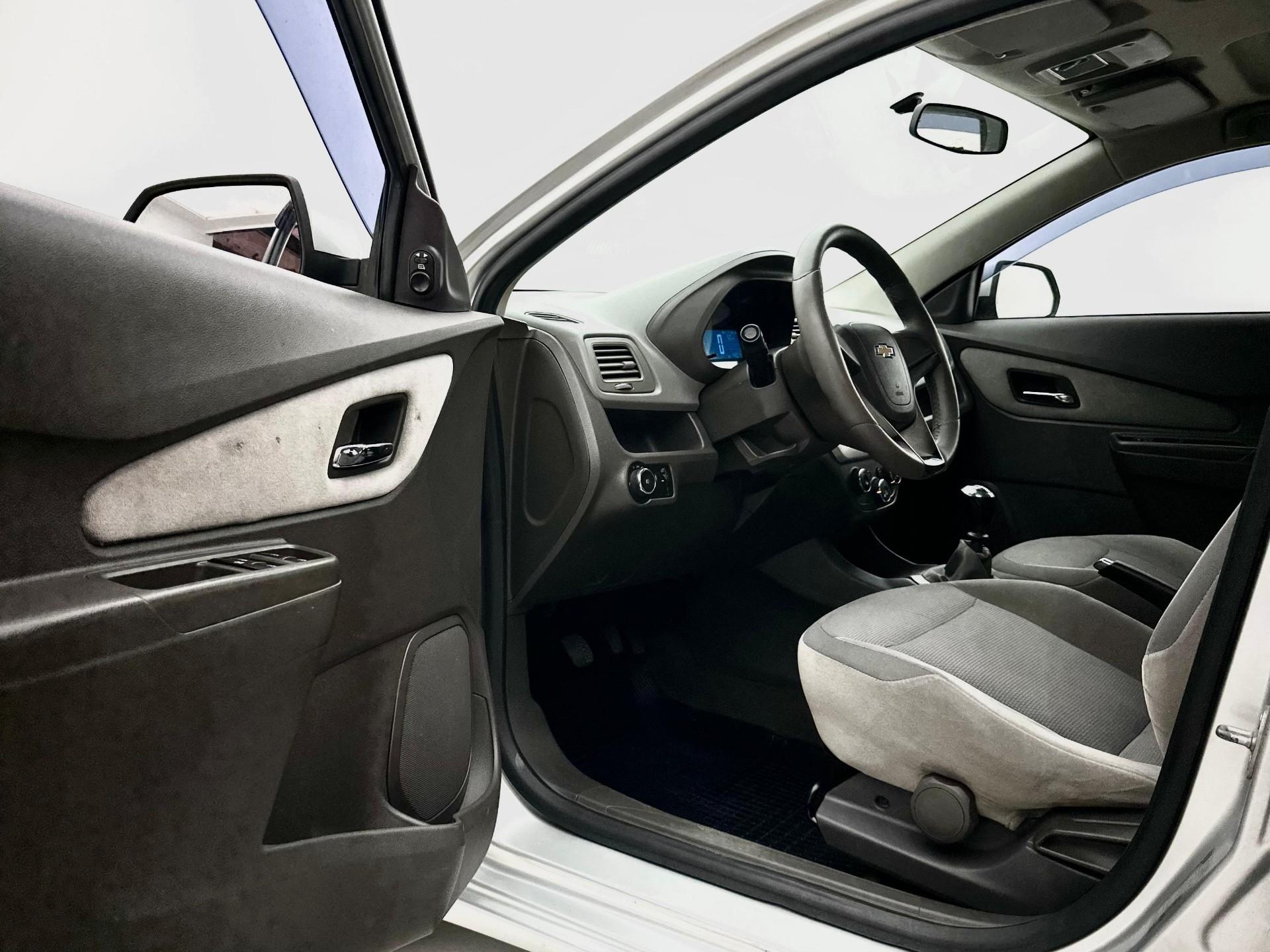 Chevrolet Cobalt 1.4 LTZ 2015