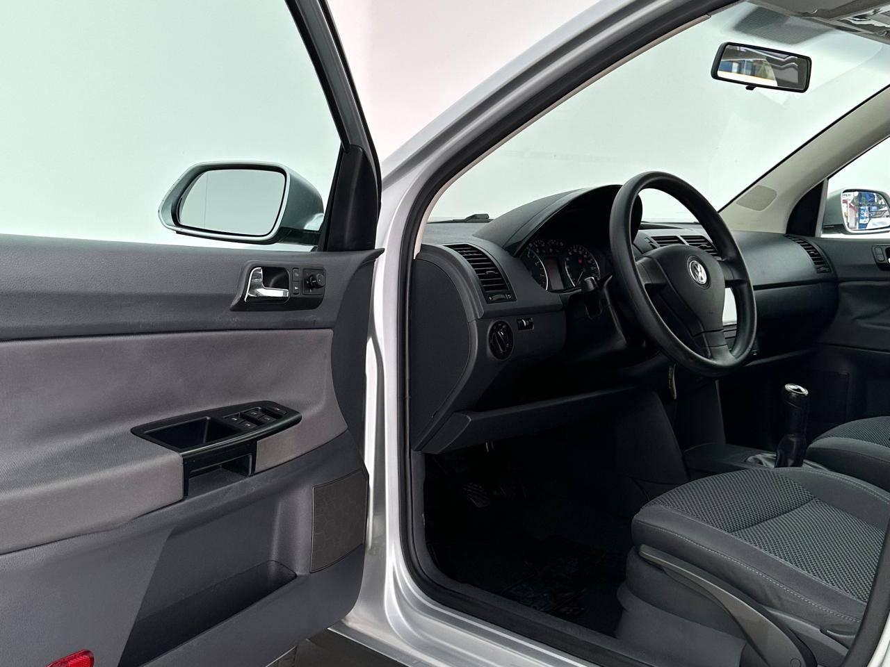 Volkswagen Polo W/ 1.6 E-FLEX 2011