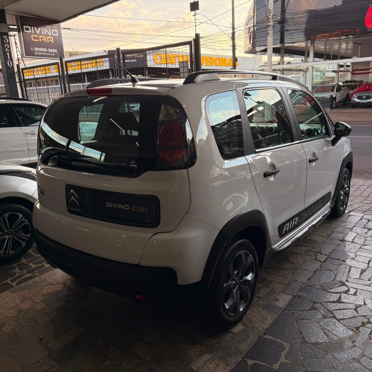 Foto numero 4 do veiculo Citroën AirCross Live 1.6 Flex 16V 5p Mec.  - Branca - 2017/2018