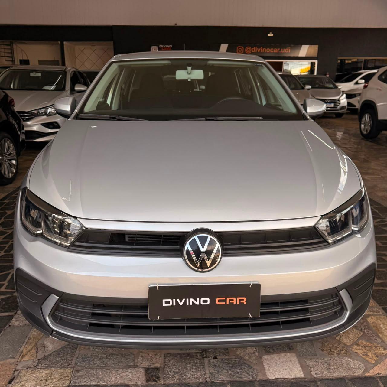 Foto numero 1 do veiculo Volkswagen Polo 1.0 MPI Flex 12V 5p  - Prata - 2023/2023