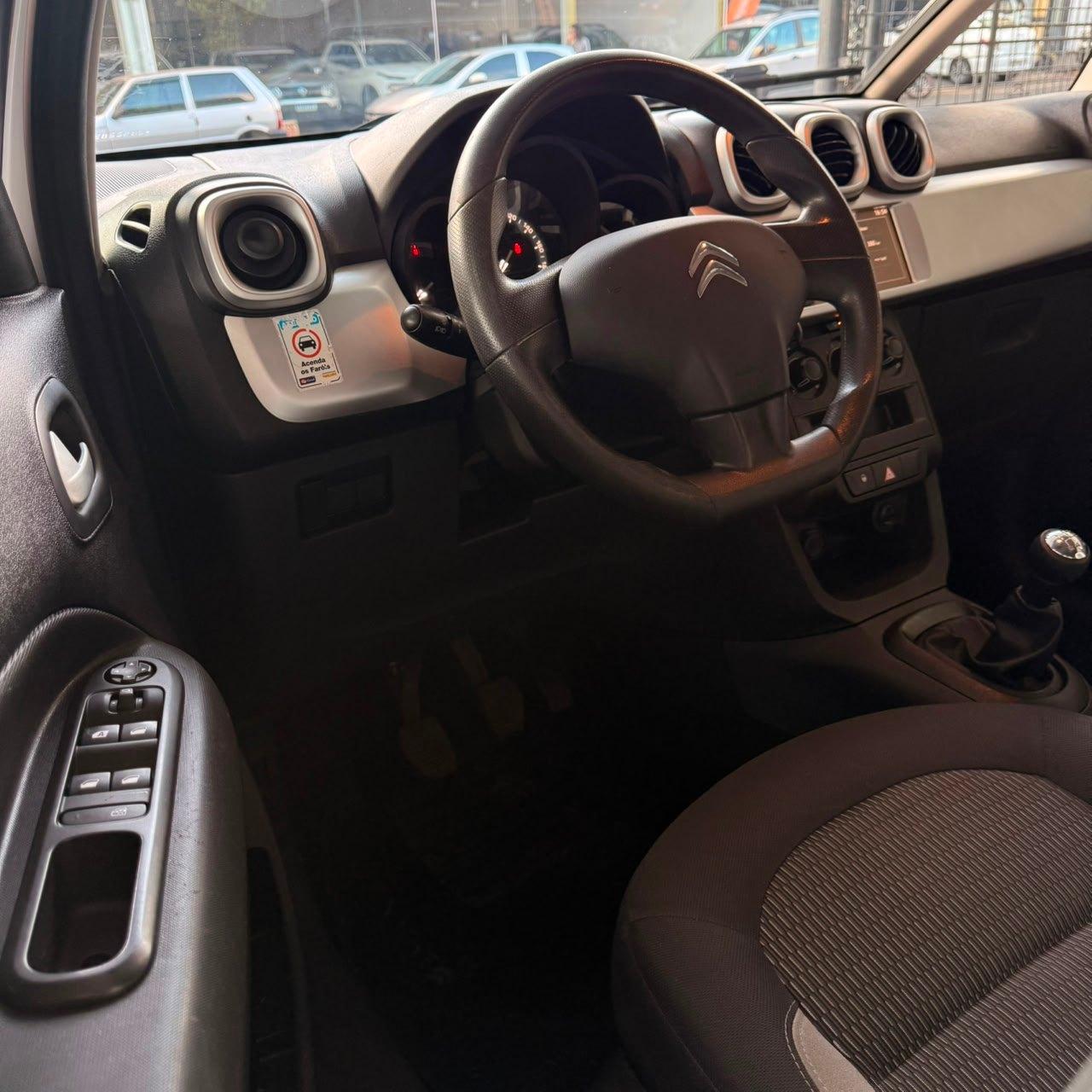 Foto numero 10 do veiculo Citroën AirCross Live 1.6 Flex 16V 5p Mec.  - Branca - 2017/2018
