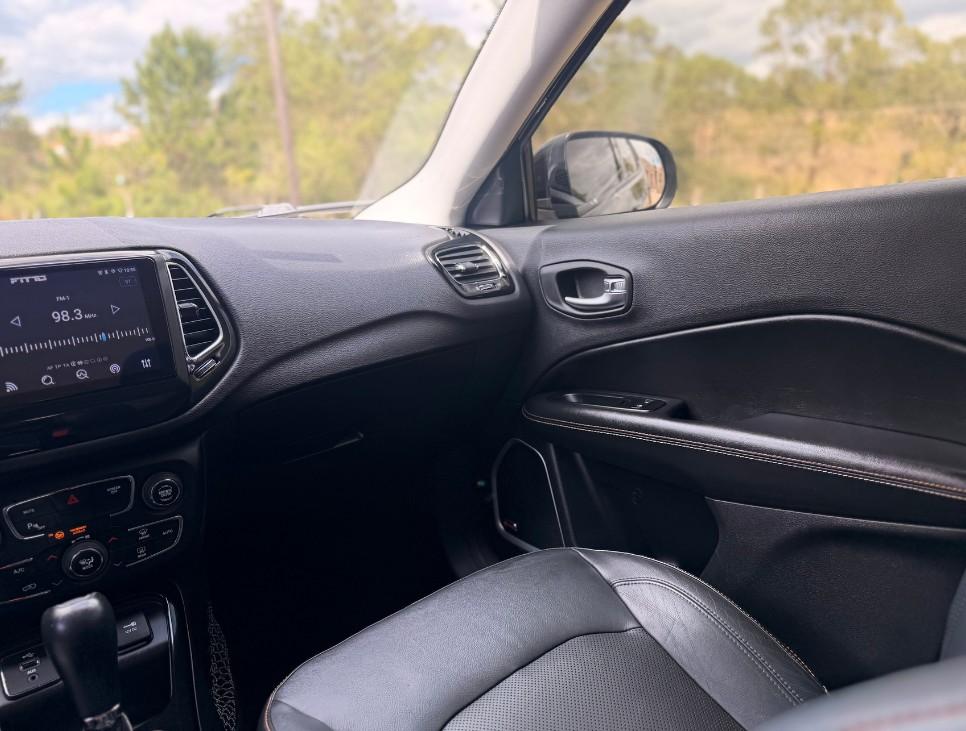 Jeep Compass Night Eagle 2.0 4x2 Flex 16V Aut 2018