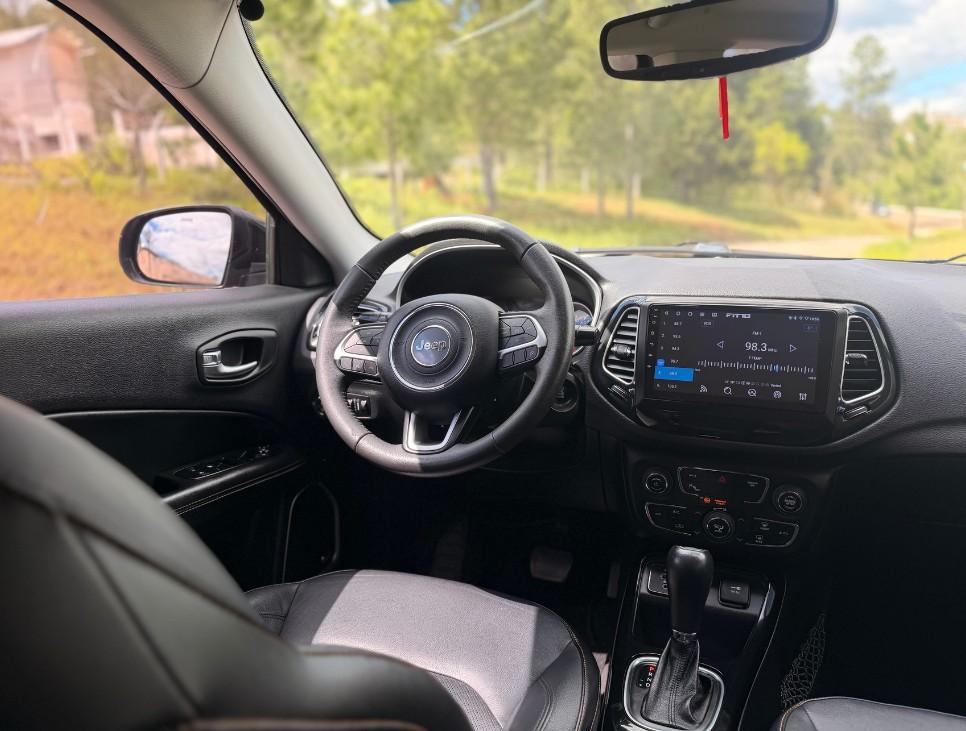 Jeep Compass Night Eagle 2.0 4x2 Flex 16V Aut 2018