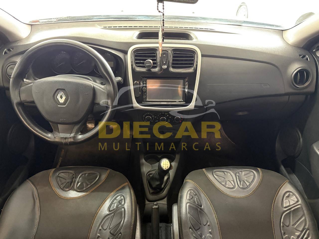 Foto numero 7 do veiculo Renault Sandero AUTH 10 - Prata - 2015/2016