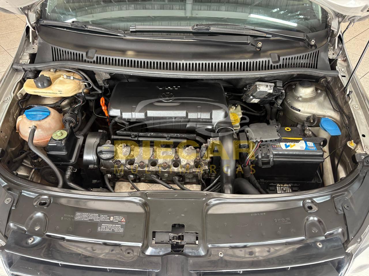 Foto numero 15 do veiculo Volkswagen Fox W/ 1.0 GII - Prata - 2012/2012