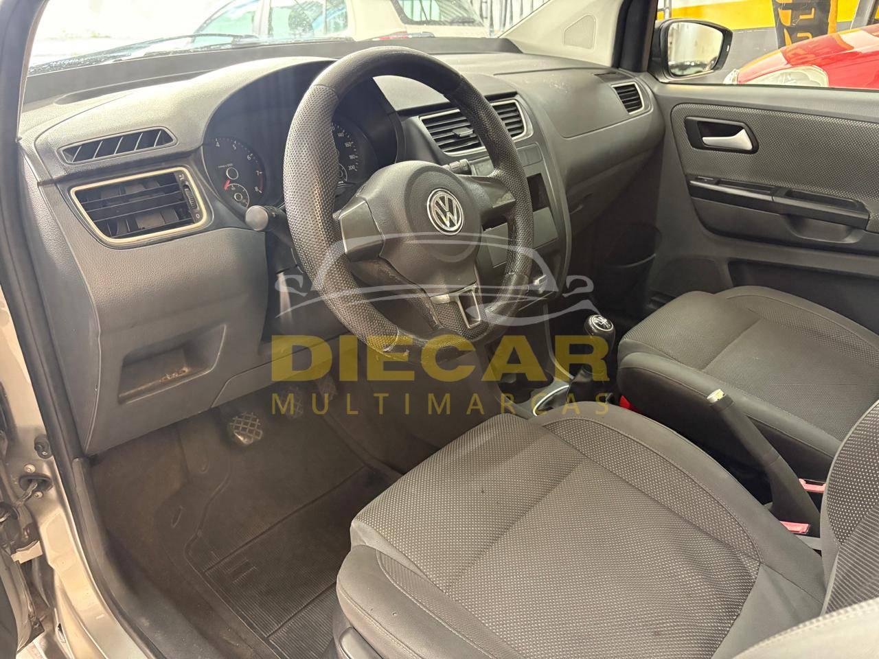 Foto numero 10 do veiculo Volkswagen Fox W/ 1.0 GII - Prata - 2012/2012