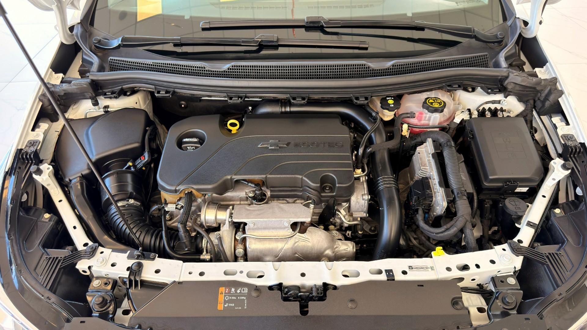 Foto numero 14 do veiculo Chevrolet Cruze LT 1.4 16V Turbo Flex 4p Aut.  - Branca - 2022/2022