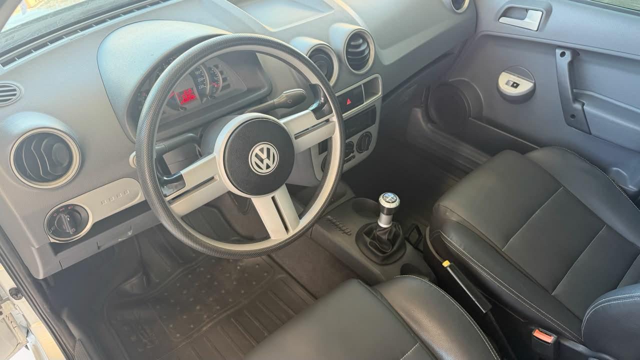 Foto numero 8 do veiculo Volkswagen Saveiro SURF 1.6 Mi Total Flex 2p  - Prata - 2008/2009