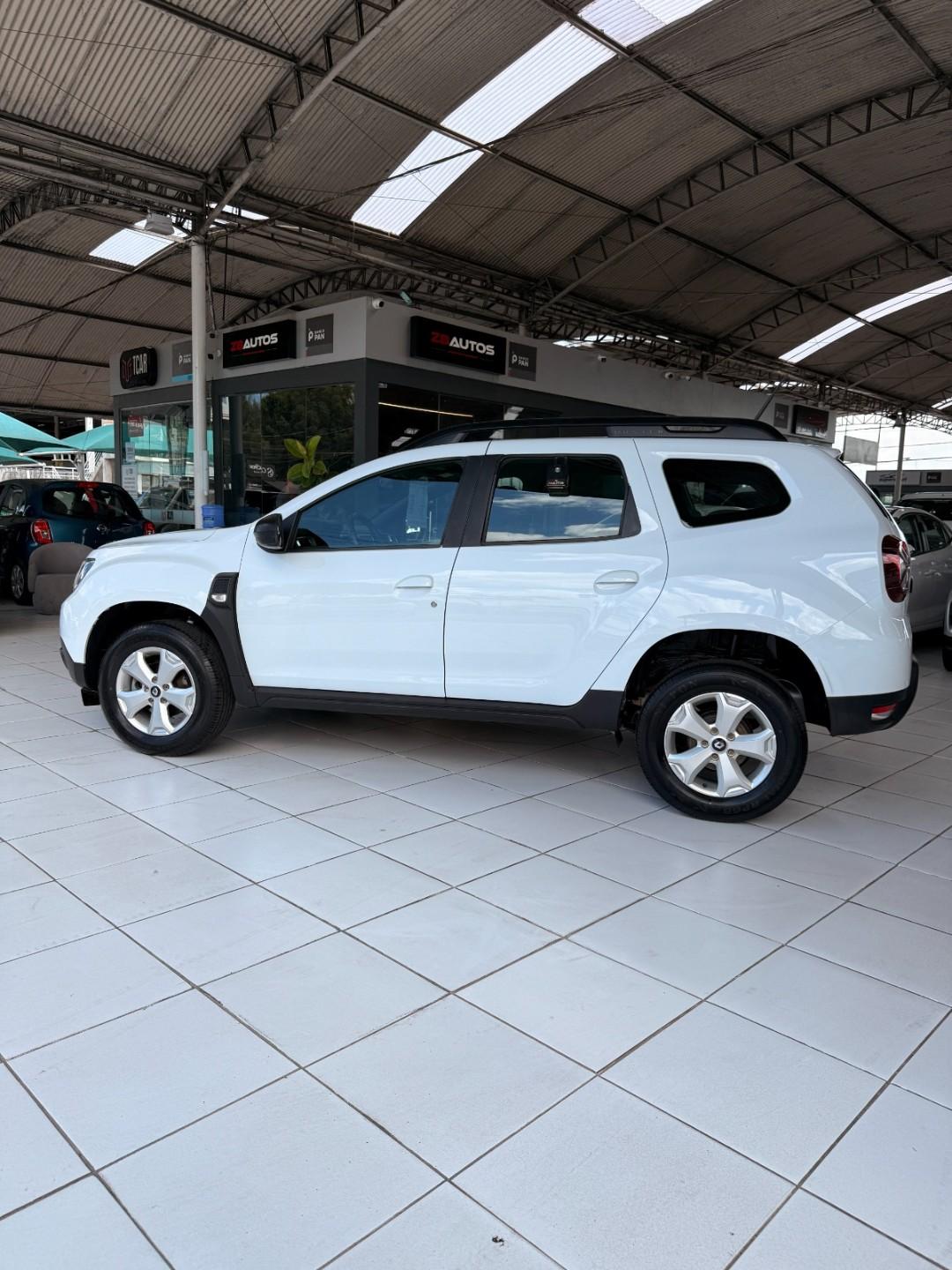 Foto numero 20 do veiculo Renault Duster Intense Plus 1.6 16V Flex Mec.  - Branca - 2024/2025