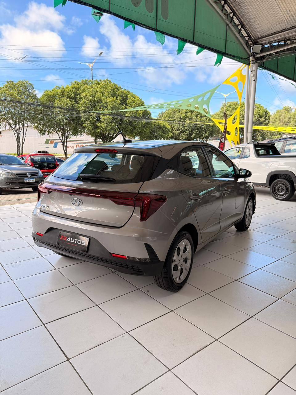 Foto numero 12 do veiculo Hyundai HB20 10M COMFORT - Prata - 2024/2025