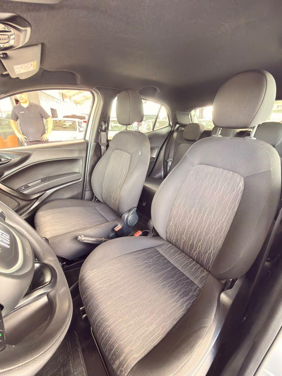Foto numero 21 do veiculo Fiat Argo DRIVE 1.0 6V Flex  - Prata - 2025/2026