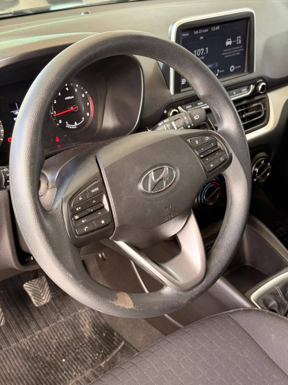 Foto numero 17 do veiculo Hyundai HB20 10M COMFORT - Prata - 2024/2025
