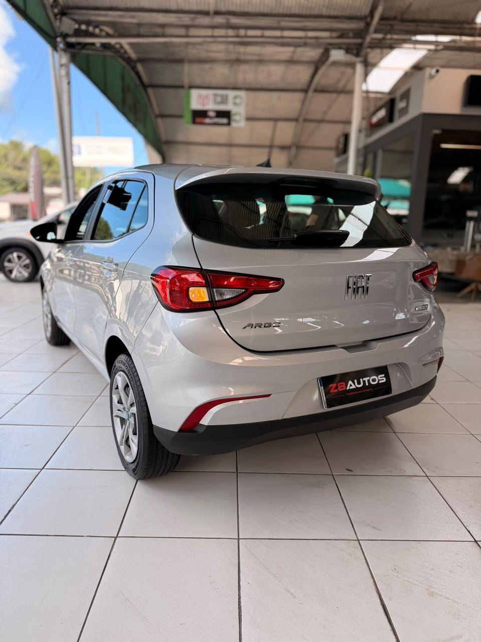 Foto numero 23 do veiculo Fiat Argo DRIVE 1.0 6V Flex  - Prata - 2025/2026