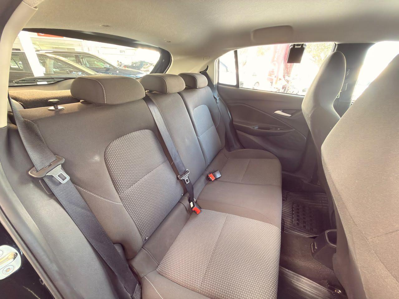Foto numero 30 do veiculo Fiat Argo DRIVE 1.0 6V Flex  - Prata - 2025/2026