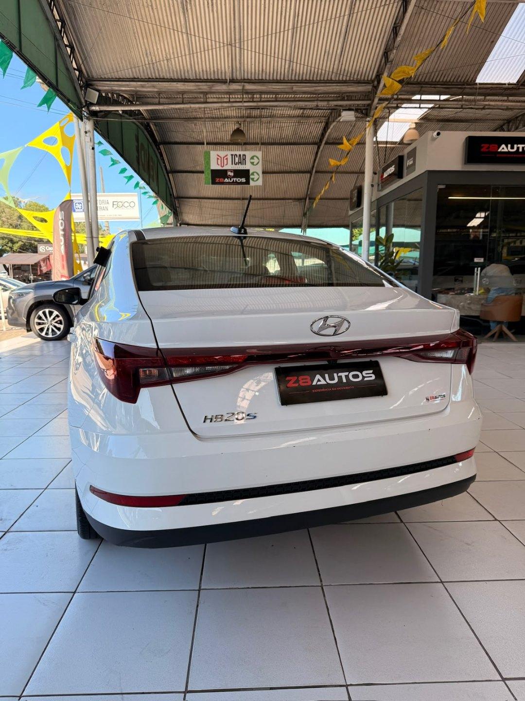 Foto numero 2 do veiculo Hyundai HB20S C.Plus/C.Style1.0 Flex 12V Mec. 4P  - Branca - 2024/2025
