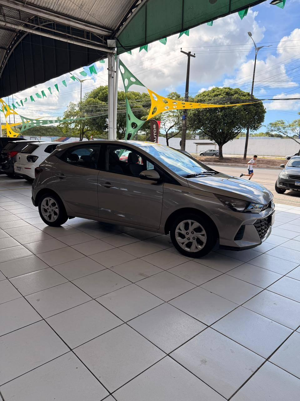 Foto numero 29 do veiculo Hyundai HB20 10M COMFORT - Prata - 2024/2025