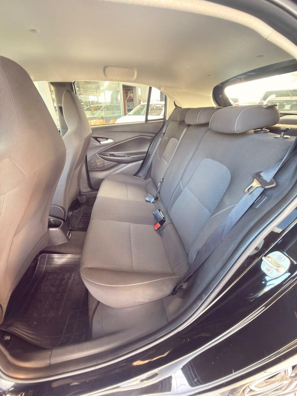 Foto numero 1 do veiculo Fiat Argo DRIVE 1.0 6V Flex  - Prata - 2025/2026