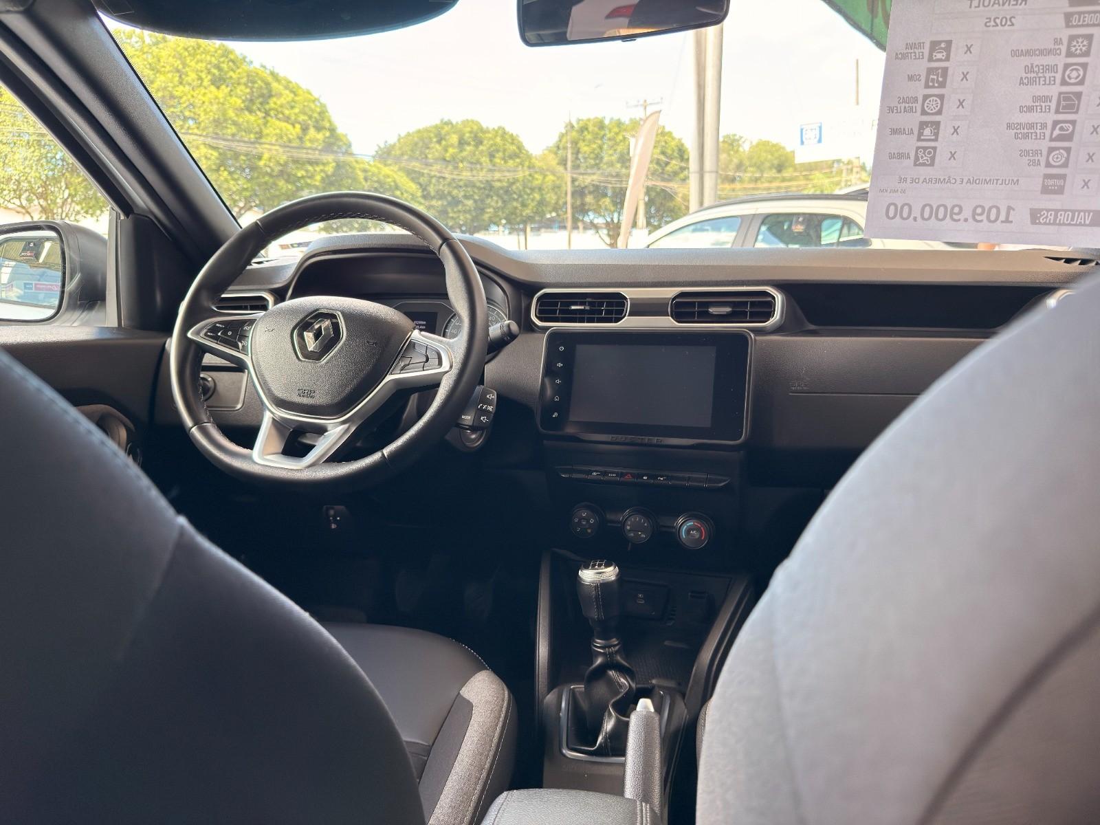 Foto numero 16 do veiculo Renault Duster Intense Plus 1.6 16V Flex Mec.  - Branca - 2024/2025