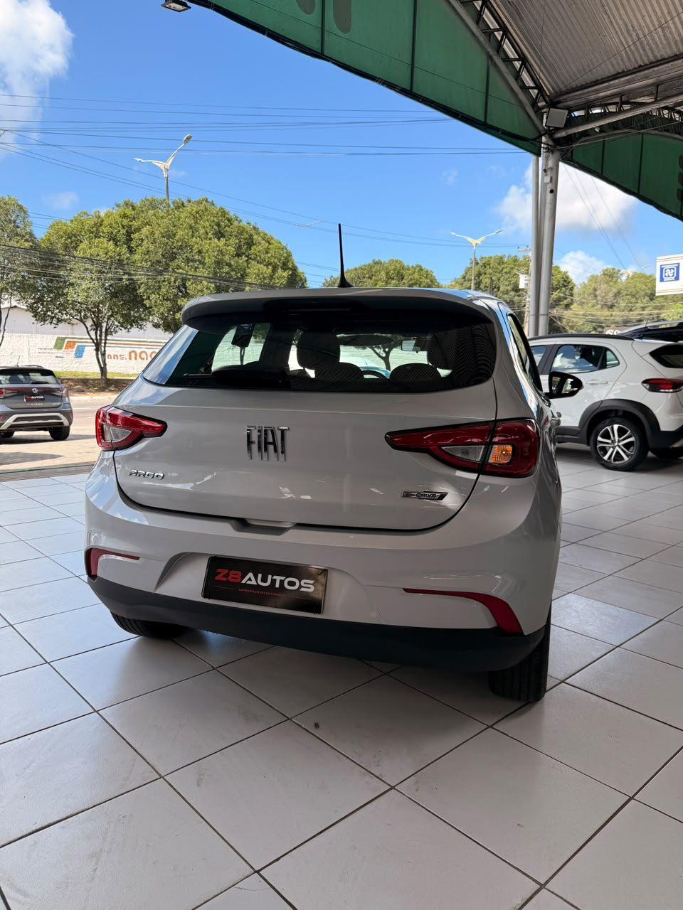 Foto numero 2 do veiculo Fiat Argo DRIVE 1.0 6V Flex  - Prata - 2025/2026