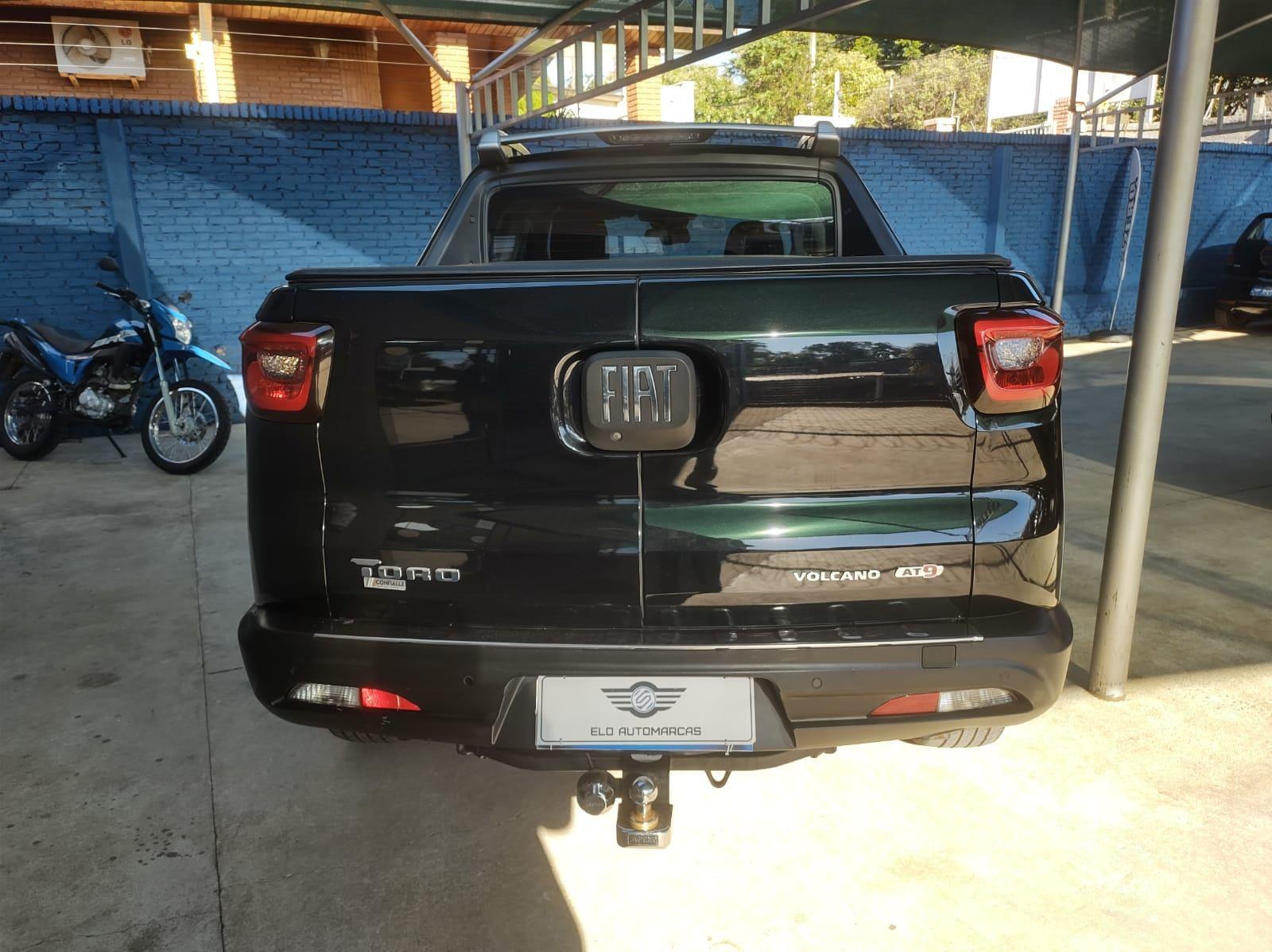 Foto numero 5 do veiculo Fiat Toro Volcano 2.0 16V 4x4 TB Diesel Aut.  - Preta - 2020/2020