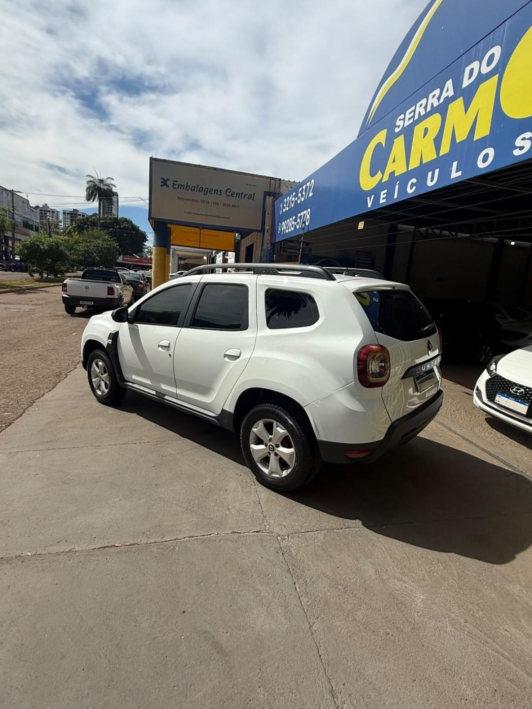 Foto numero 3 do veiculo Renault Duster INT 16 - Branca - 2023/2024