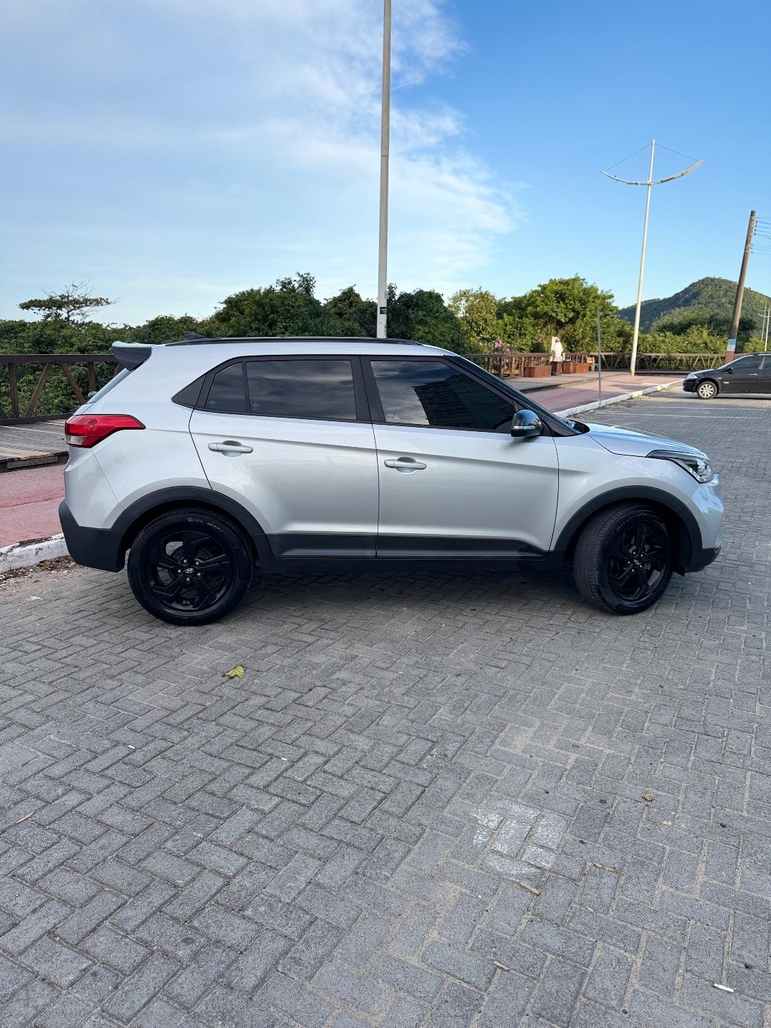 Foto numero 3 do veiculo Hyundai Creta Sport 2.0 16V Flex Aut.  - Prata - 2018/2018