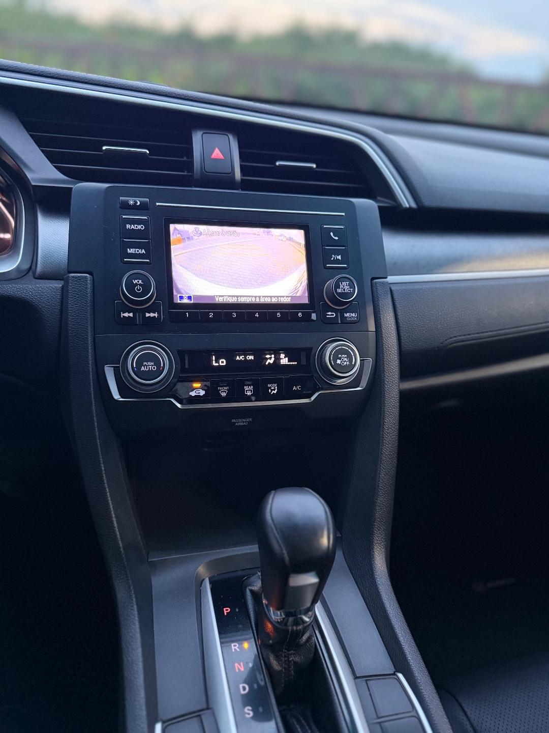 Foto numero 12 do veiculo Honda Civic Sedan EX 2.0 Flex 16V Aut.4p  - Branca - 2017/2017