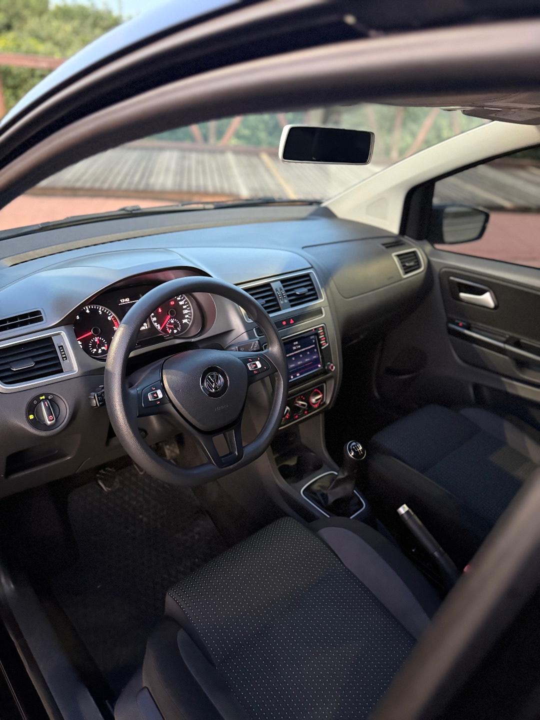 Foto numero 9 do veiculo Volkswagen Fox Connect 1.6 Flex 8V 5p  - Preta - 2018/2018