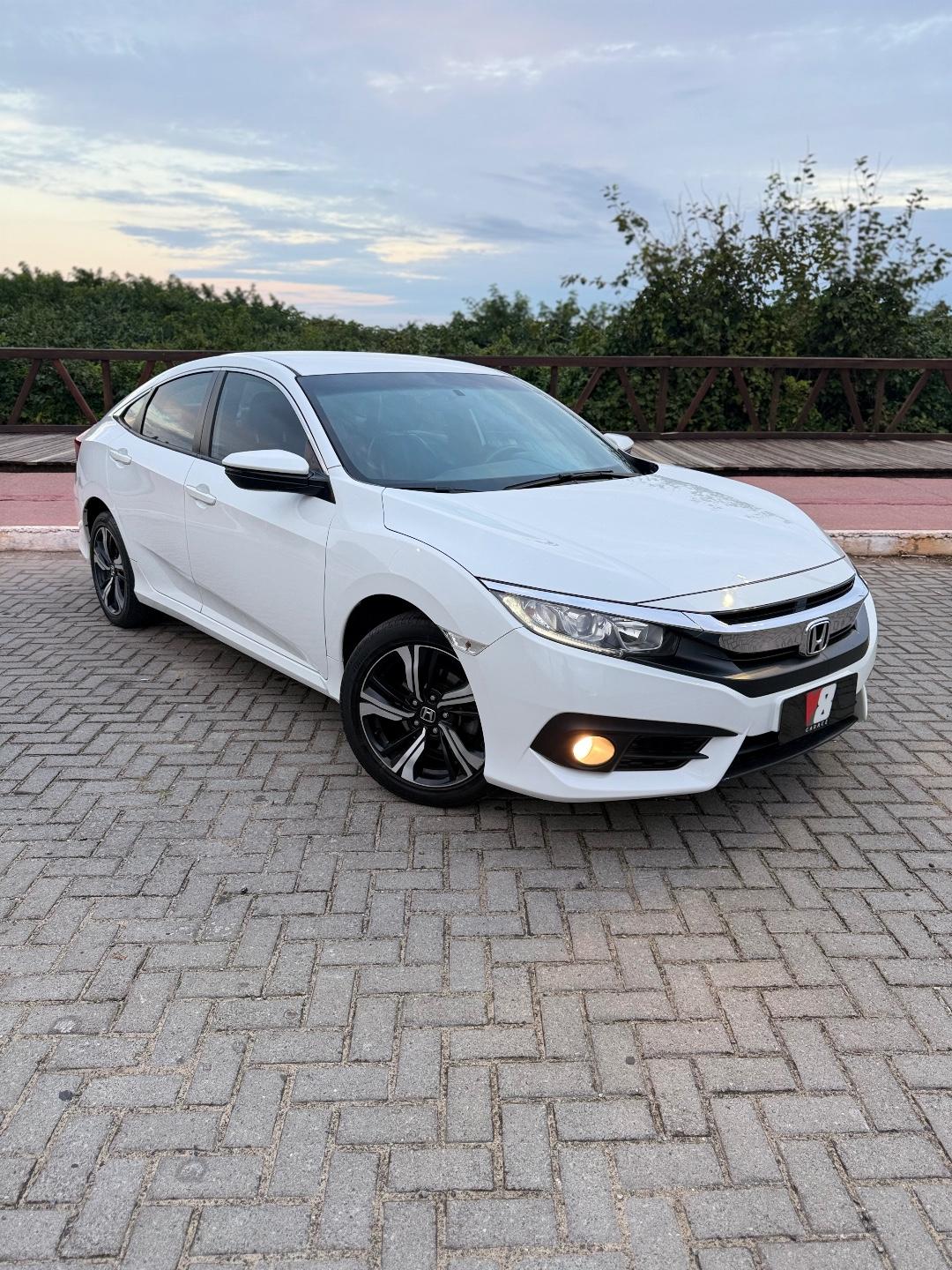Foto numero 2 do veiculo Honda Civic Sedan EX 2.0 Flex 16V Aut.4p  - Branca - 2017/2017