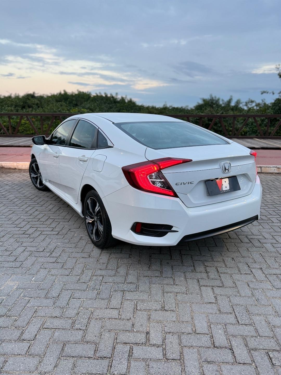 Foto numero 7 do veiculo Honda Civic Sedan EX 2.0 Flex 16V Aut.4p  - Branca - 2017/2017