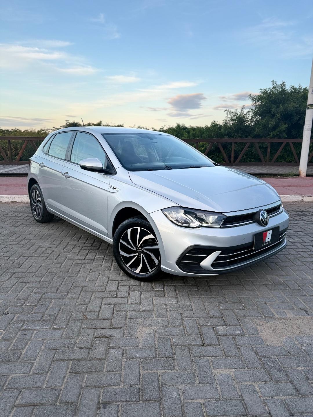 Foto numero 2 do veiculo Volkswagen Polo Highline TSI 1.0 Flex 12V Aut.  - Prata - 2025/2026