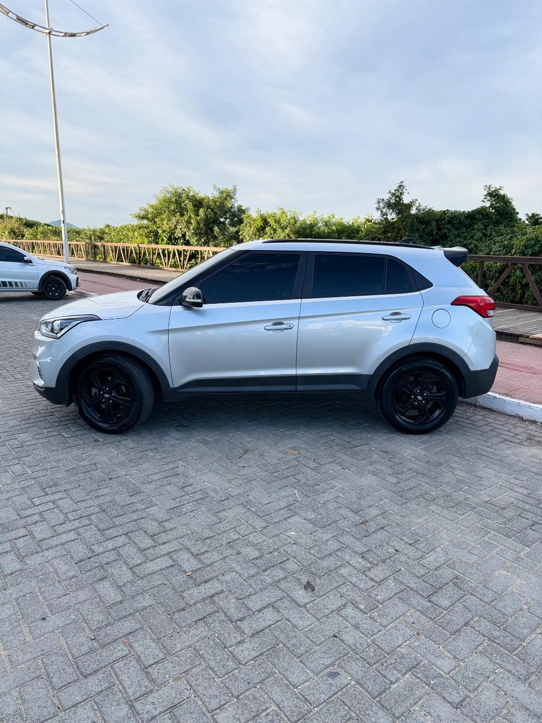 Foto numero 4 do veiculo Hyundai Creta Sport 2.0 16V Flex Aut.  - Prata - 2018/2018