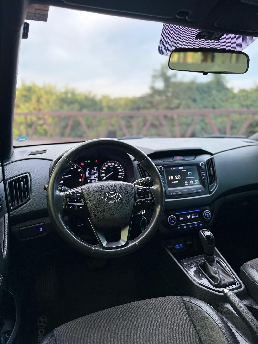 Foto numero 10 do veiculo Hyundai Creta Sport 2.0 16V Flex Aut.  - Prata - 2018/2018
