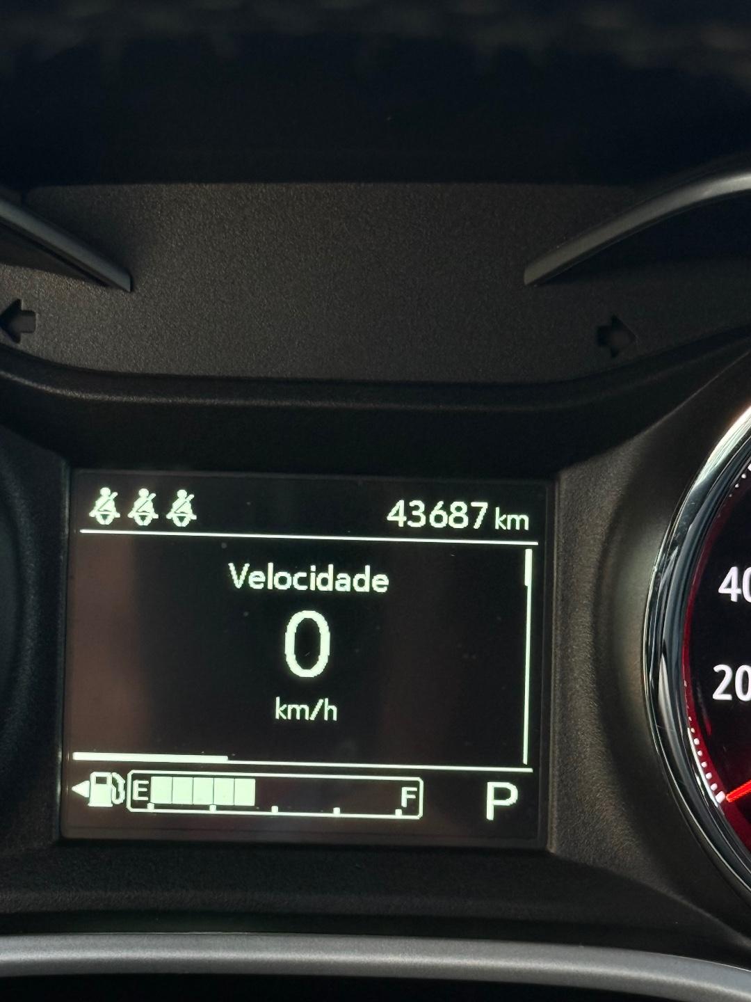 Foto numero 14 do veiculo Chevrolet Tracker LTZ 1.0 Turbo 12V Flex Aut.  - Preta - 2024/2025