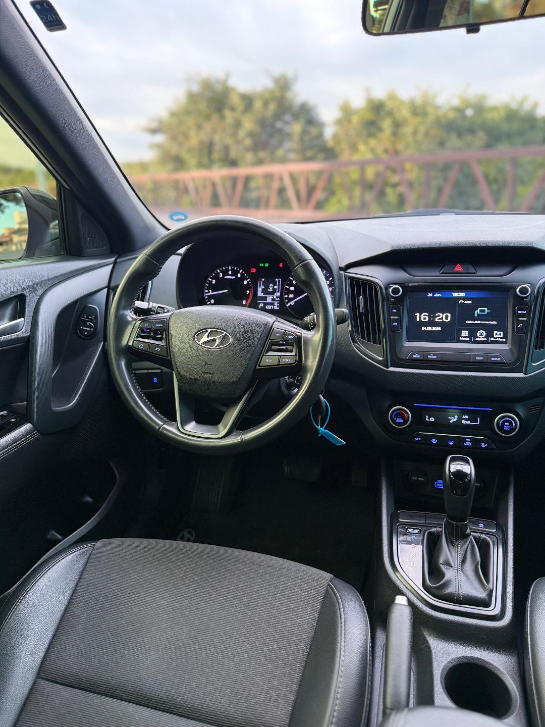 Foto numero 11 do veiculo Hyundai Creta Sport 2.0 16V Flex Aut.  - Prata - 2018/2018