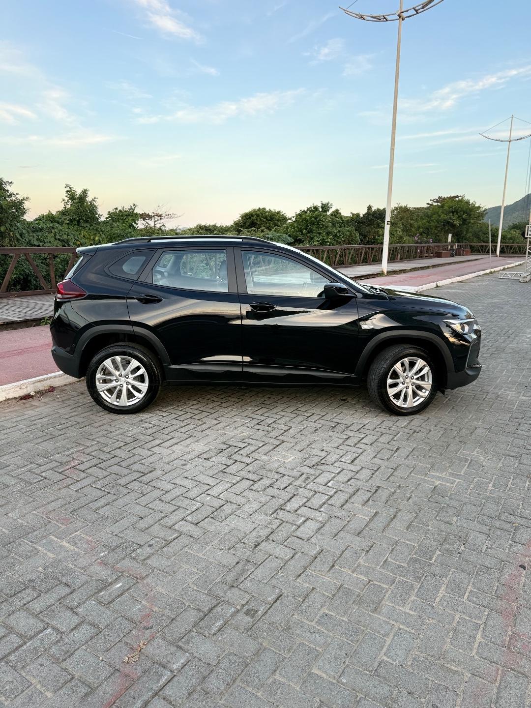 Foto numero 4 do veiculo Chevrolet Tracker LTZ 1.0 Turbo 12V Flex Aut.  - Preta - 2024/2025