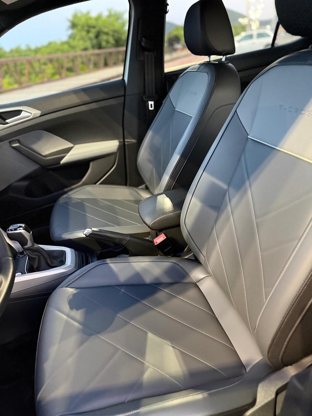 Foto numero 15 do veiculo Volkswagen T-Cross Comfor. 200 TSI 1.0 Flex 5p Aut.  - Branca - 2024/2025