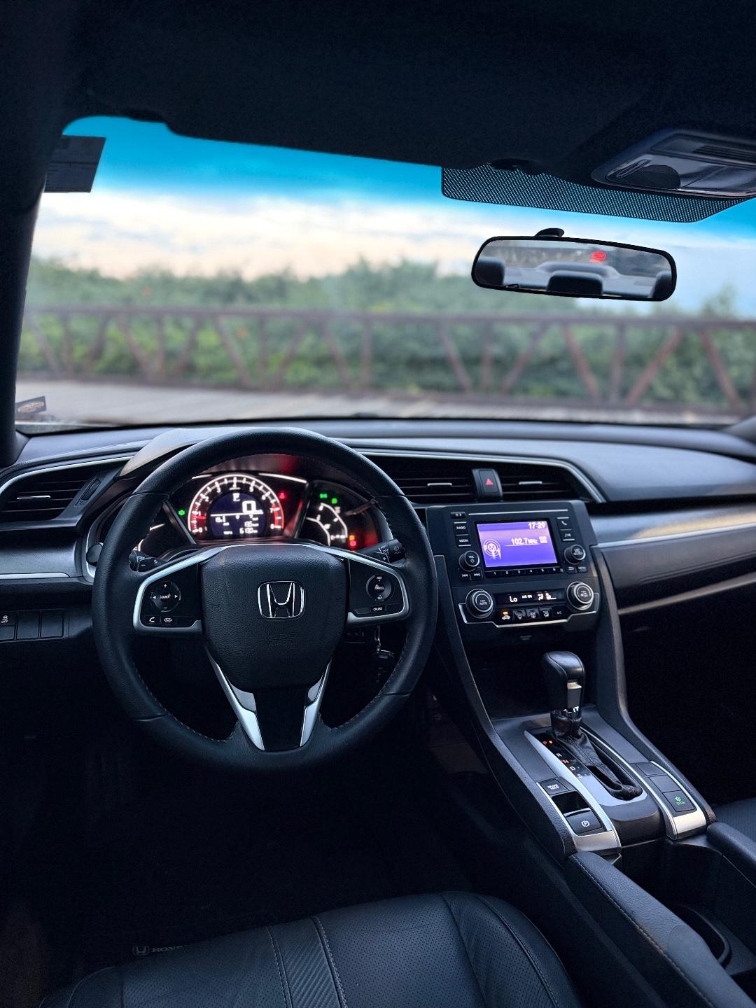 Foto numero 11 do veiculo Honda Civic Sedan EX 2.0 Flex 16V Aut.4p  - Branca - 2017/2017