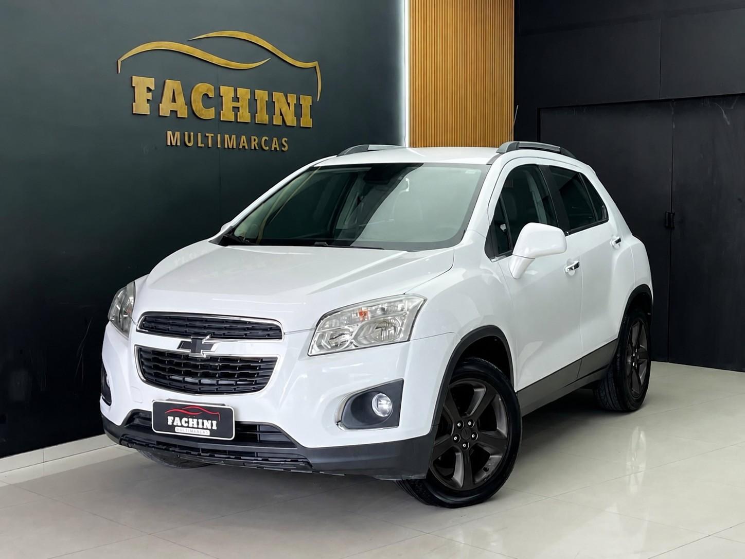 Foto numero 8 do veiculo Chevrolet Tracker LTZ 1.8 16V Flex 4x2 Aut. - Branca - 2015/2015