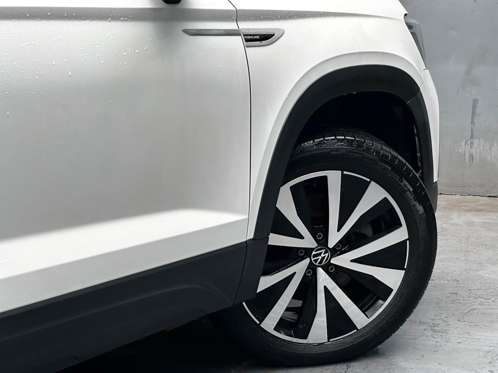 Volkswagen Taos Highline 1.4 250 TSI Flex Aut. 2022