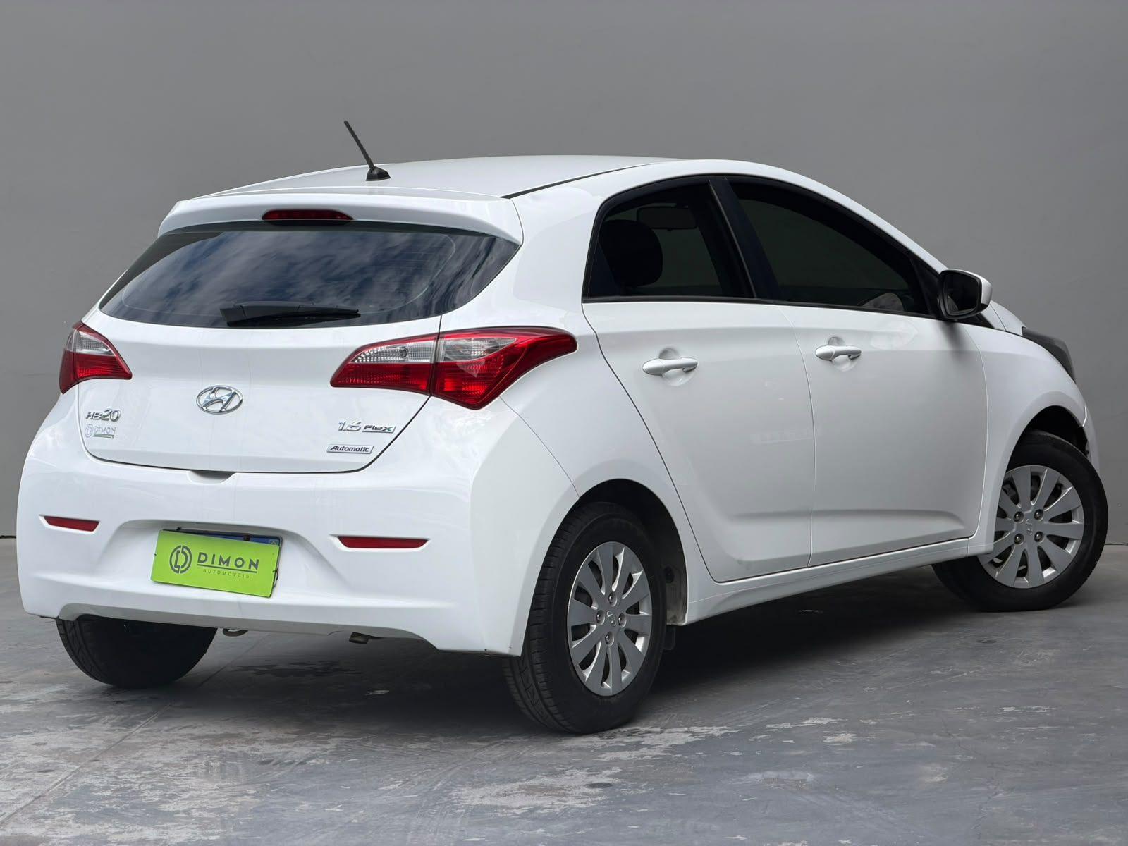 Hyundai HB20 C.Style/C.Plus 1.6 Flex 16V Aut. 2015