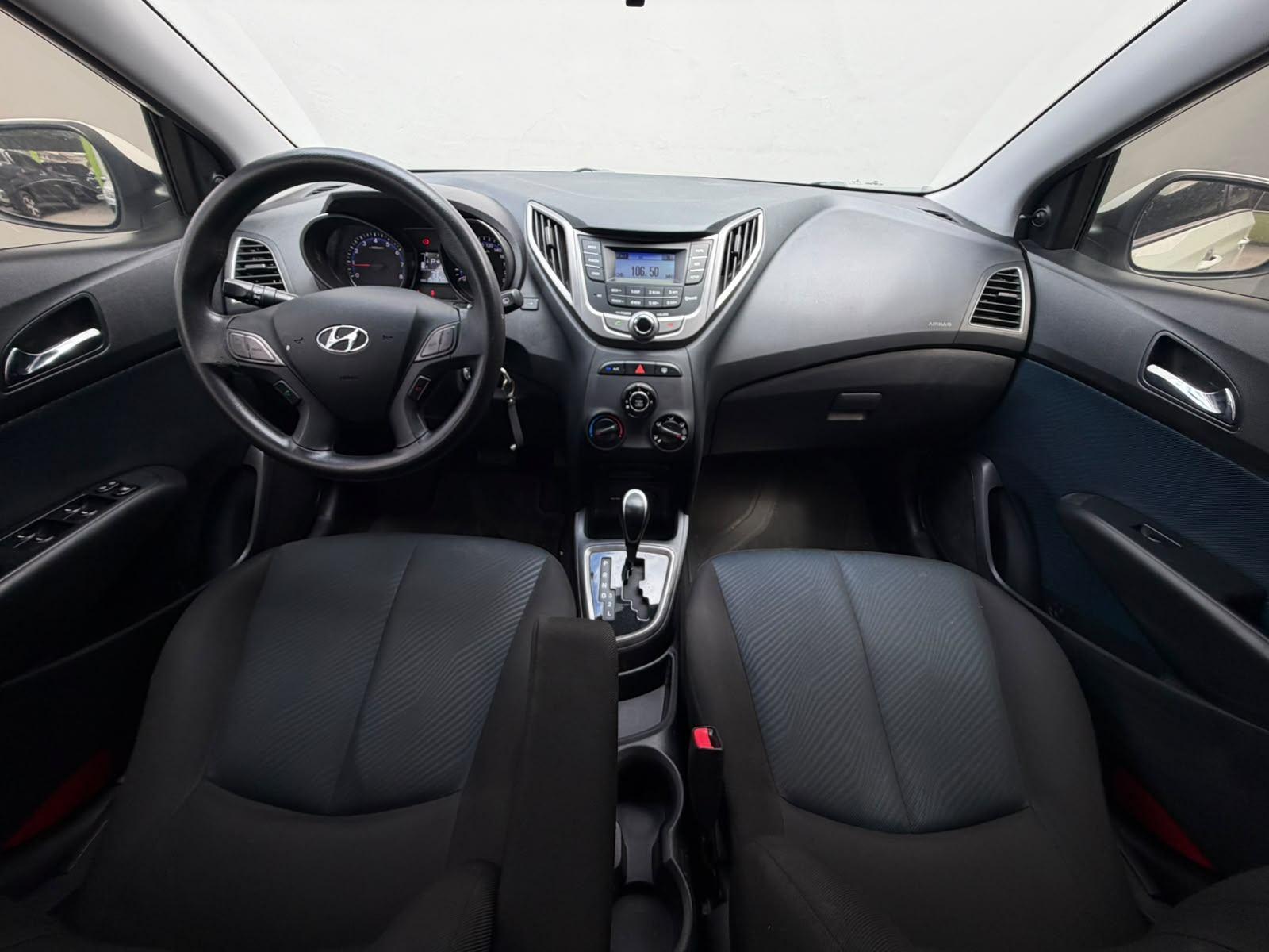 Hyundai HB20 C.Style/C.Plus 1.6 Flex 16V Aut. 2015