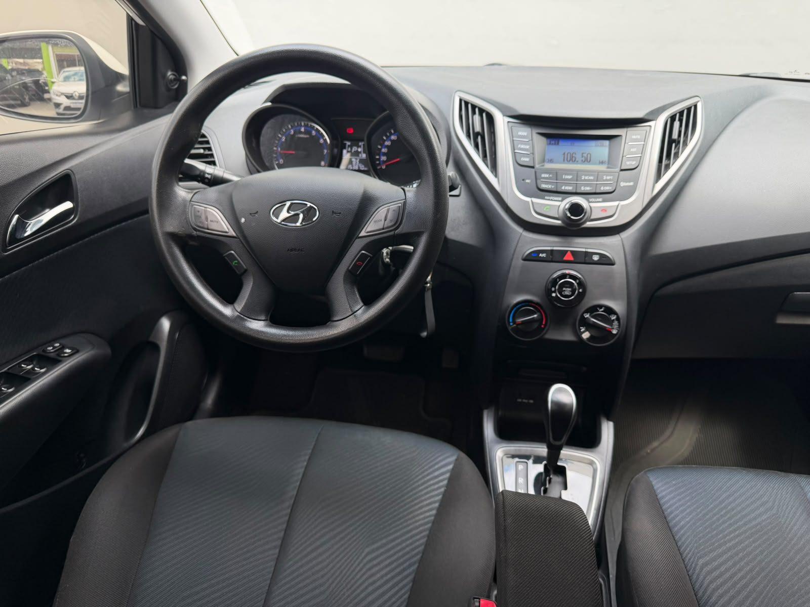 Hyundai HB20 C.Style/C.Plus 1.6 Flex 16V Aut. 2015