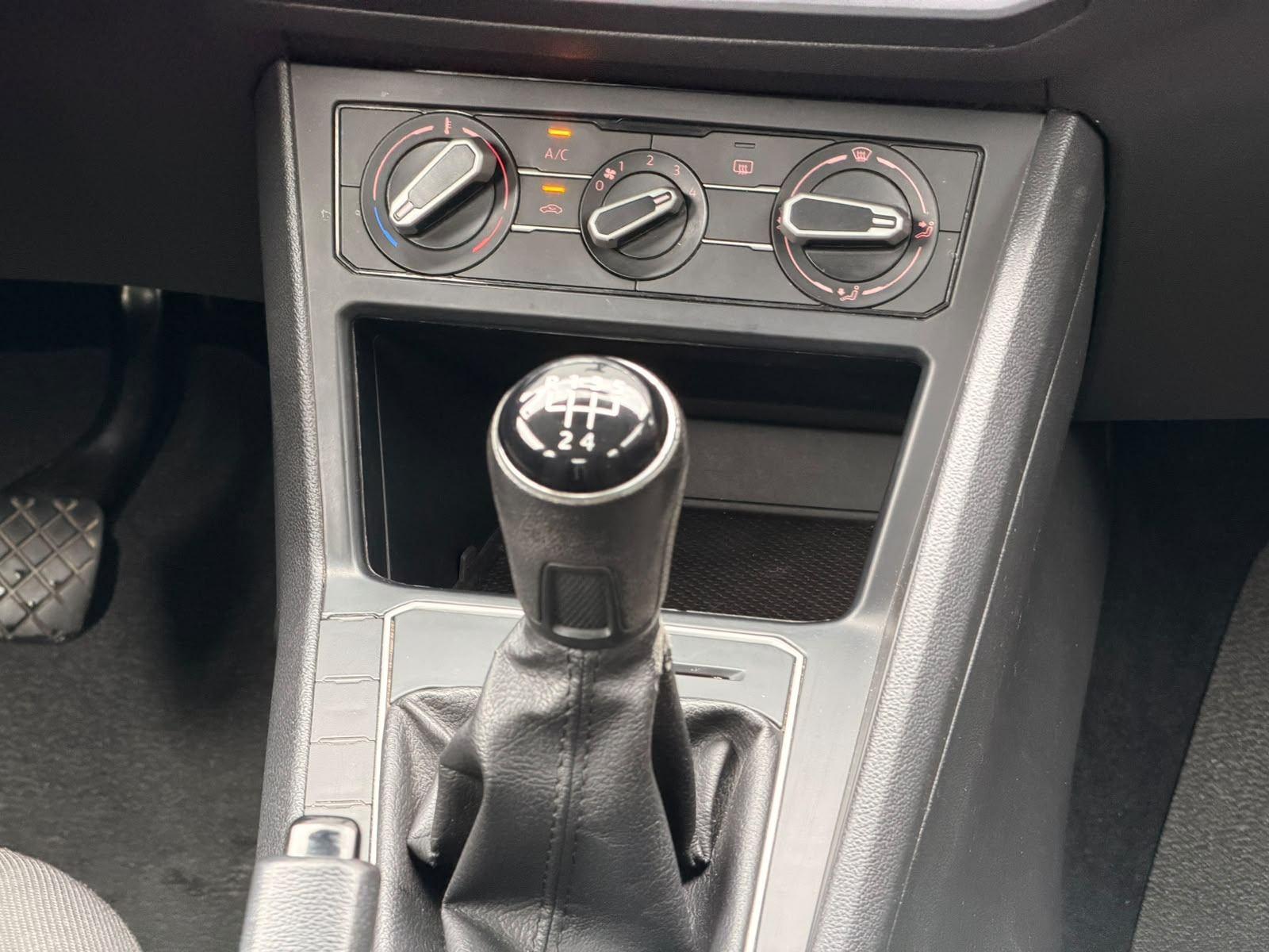 Volkswagen Virtus 1.6 MSI Flex 16V 5p Mec. 2020