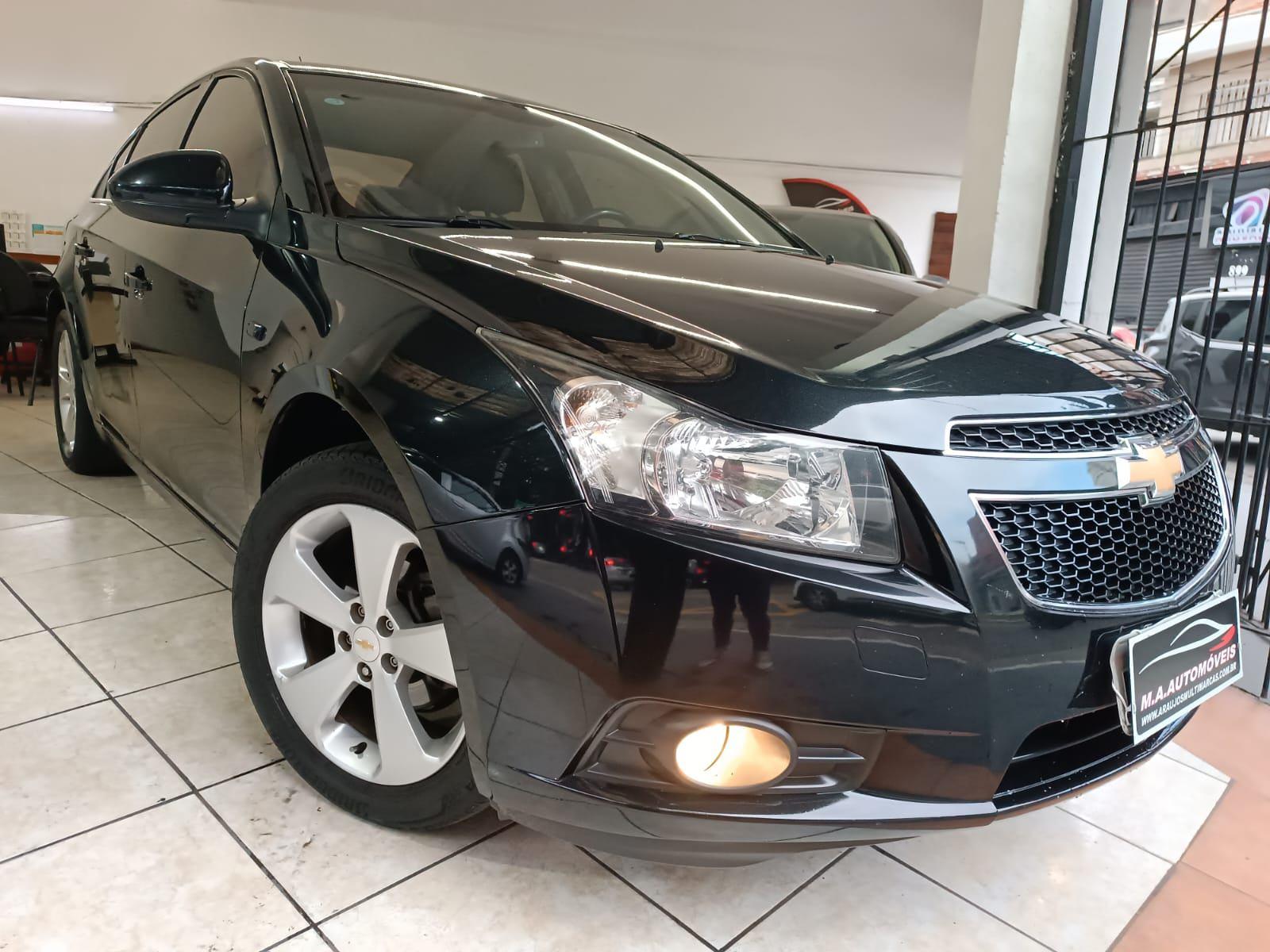 Foto numero 1 do veiculo Chevrolet Cruze LT 1.8 16V FlexPower 4p Aut.  - Preta - 2012/2012